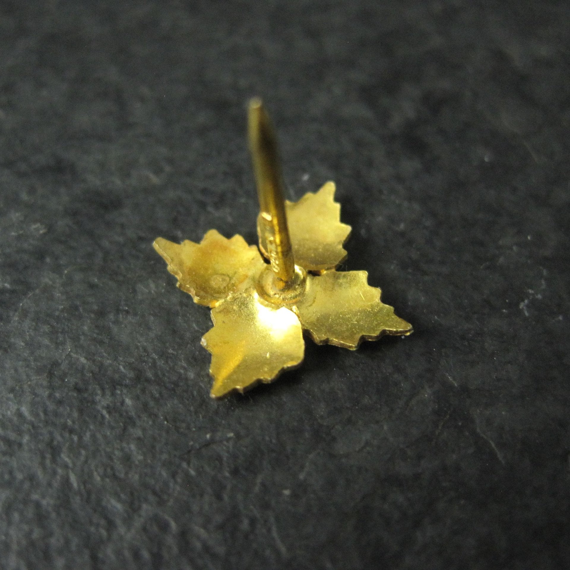 Vintage Black Hills Gold Tie Tack