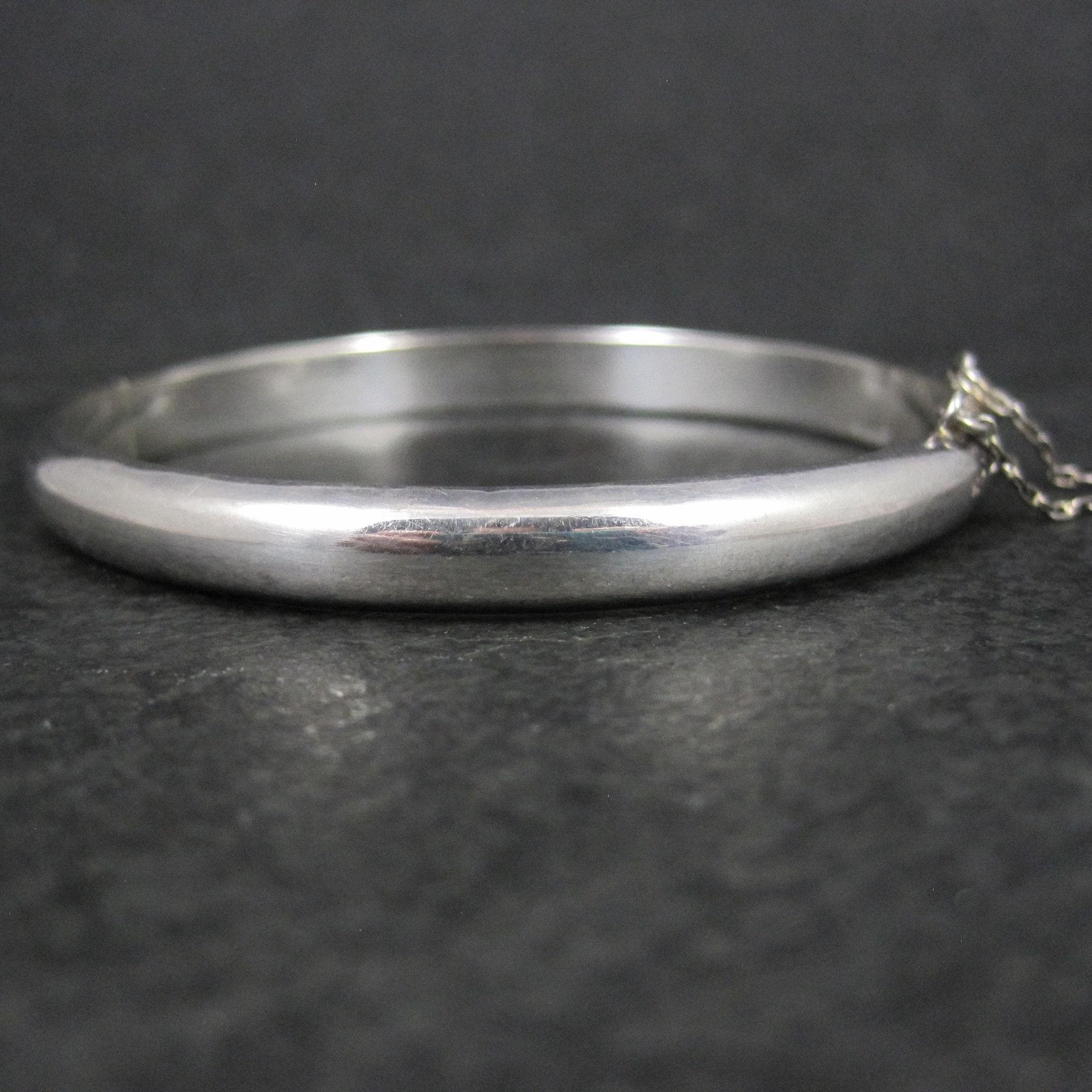 Simple Sterling Silver Hinged Bangle Bracelet 7"