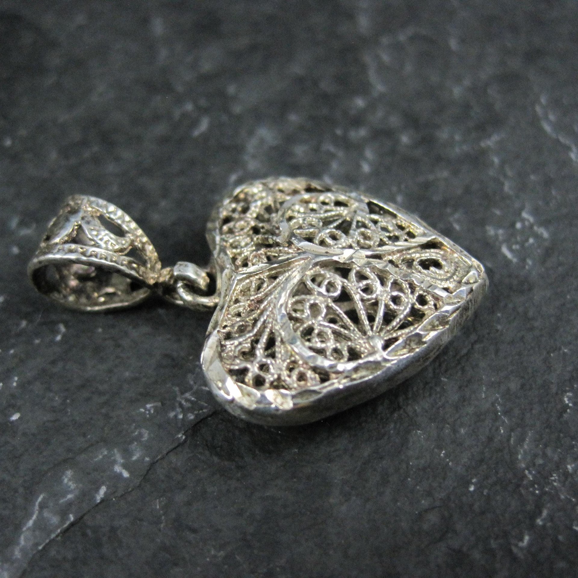 Vintage Diamond Cut Sterling Silver Filigree Heart Pendant
