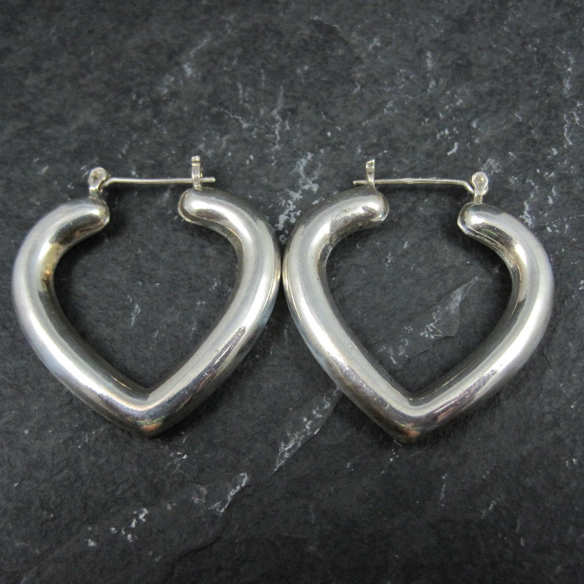 Large Vintage Sterling Silver Heart Latch Hoop Earrings