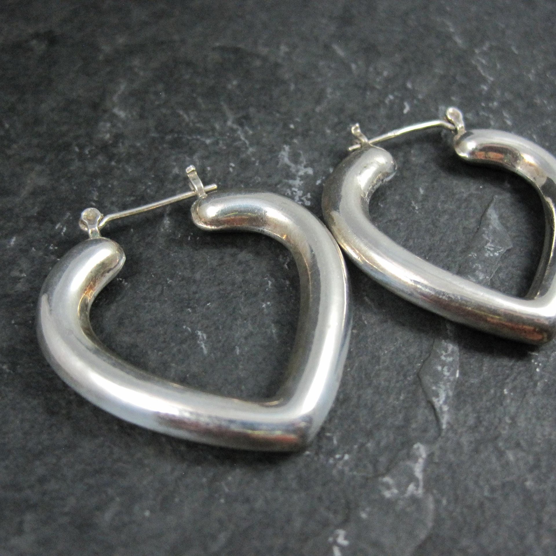 Large Vintage Sterling Silver Heart Latch Hoop Earrings