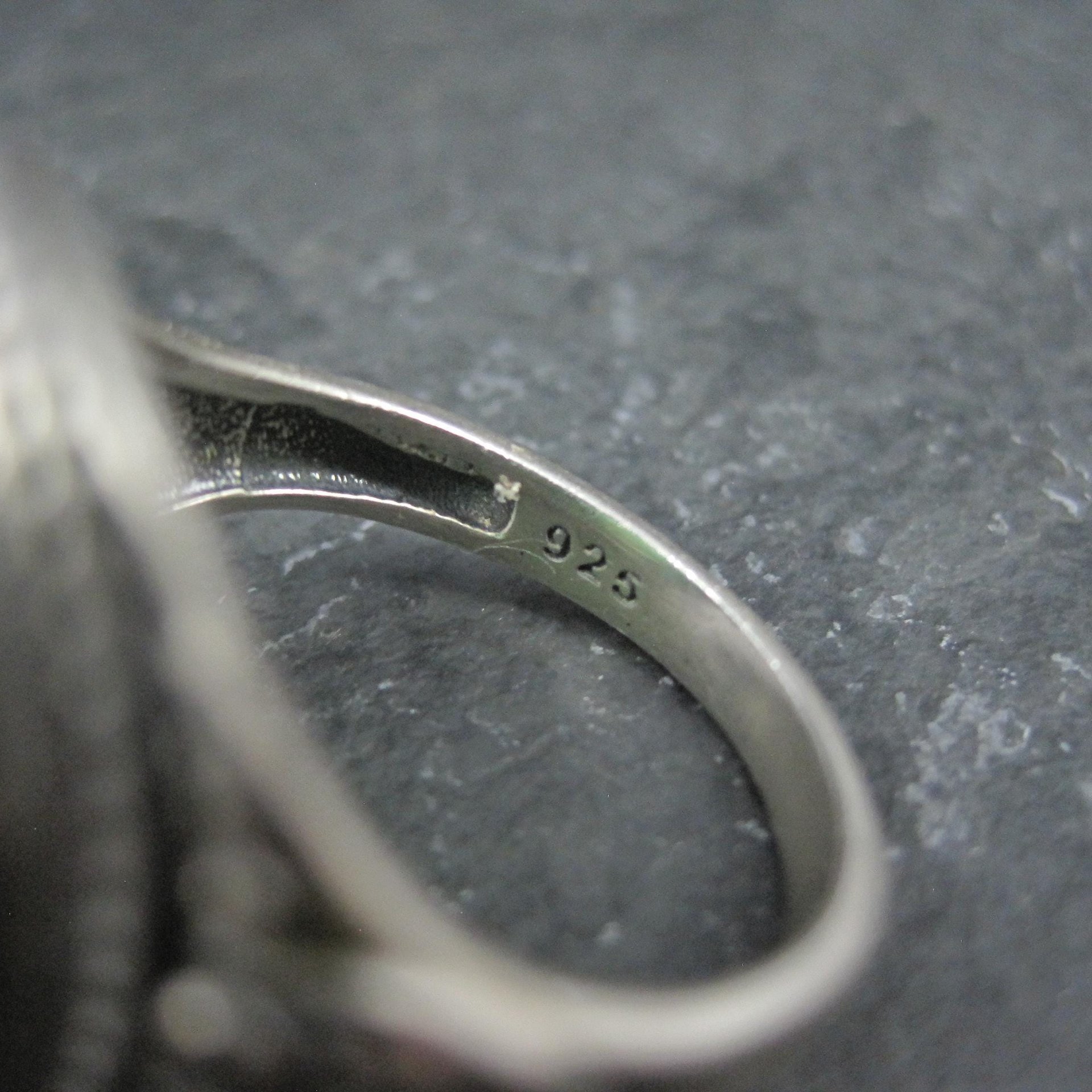 Vintage Sterling Silver Green Chalcedony Ring Size 7