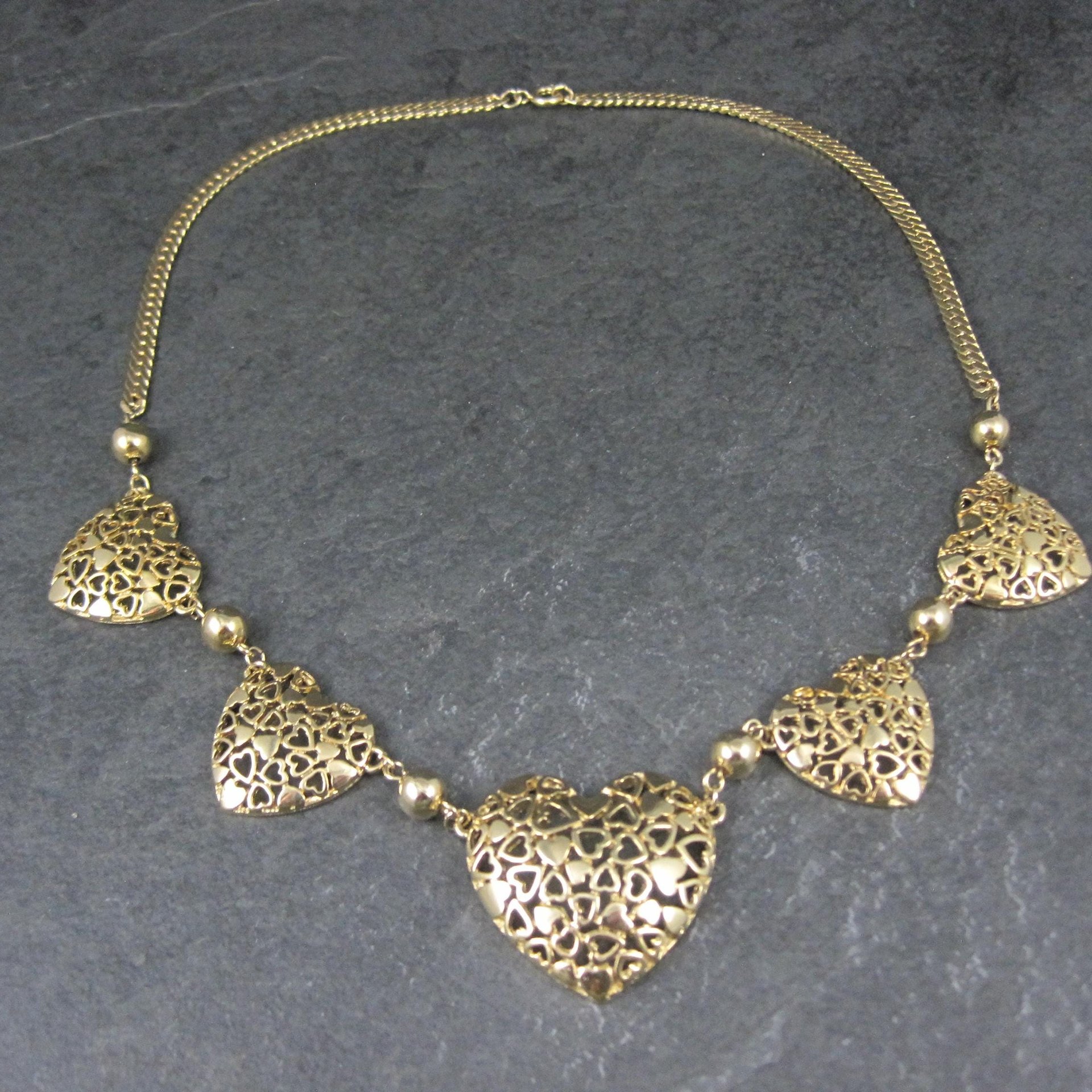 Gold Tone Filigree Heart Necklace 17.5"