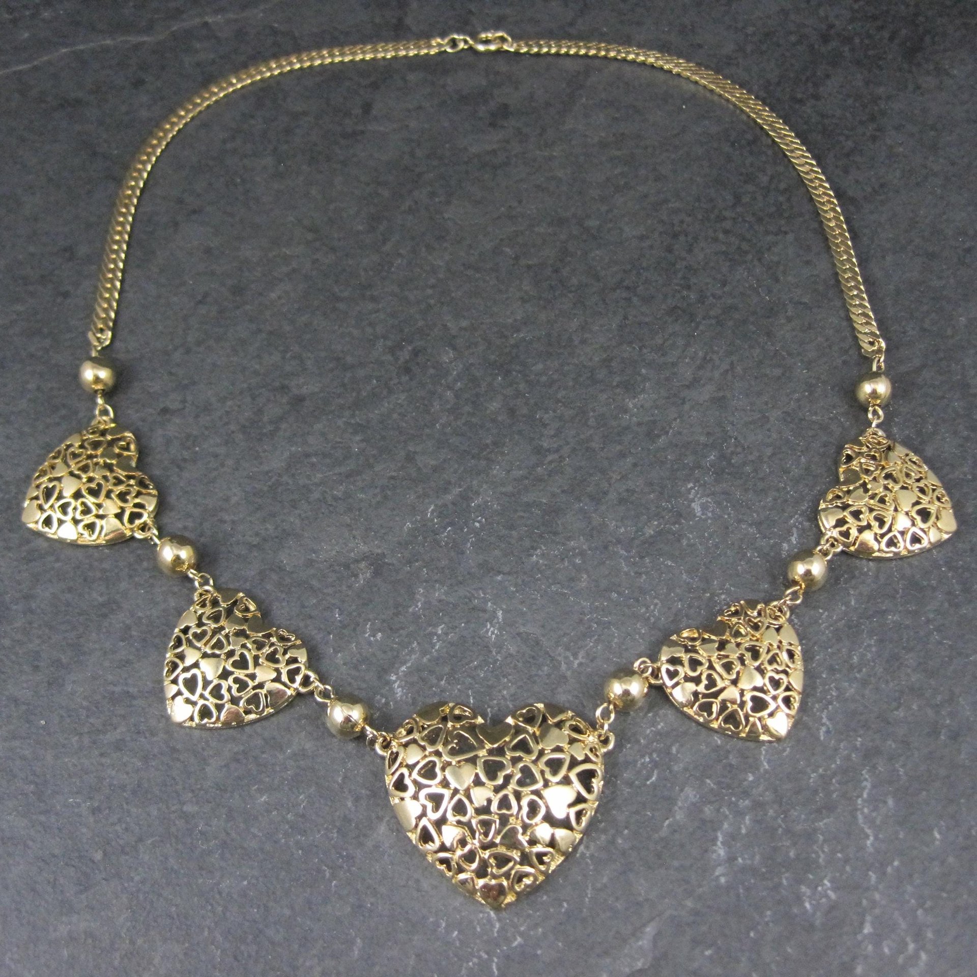 Gold Tone Filigree Heart Necklace 17.5"