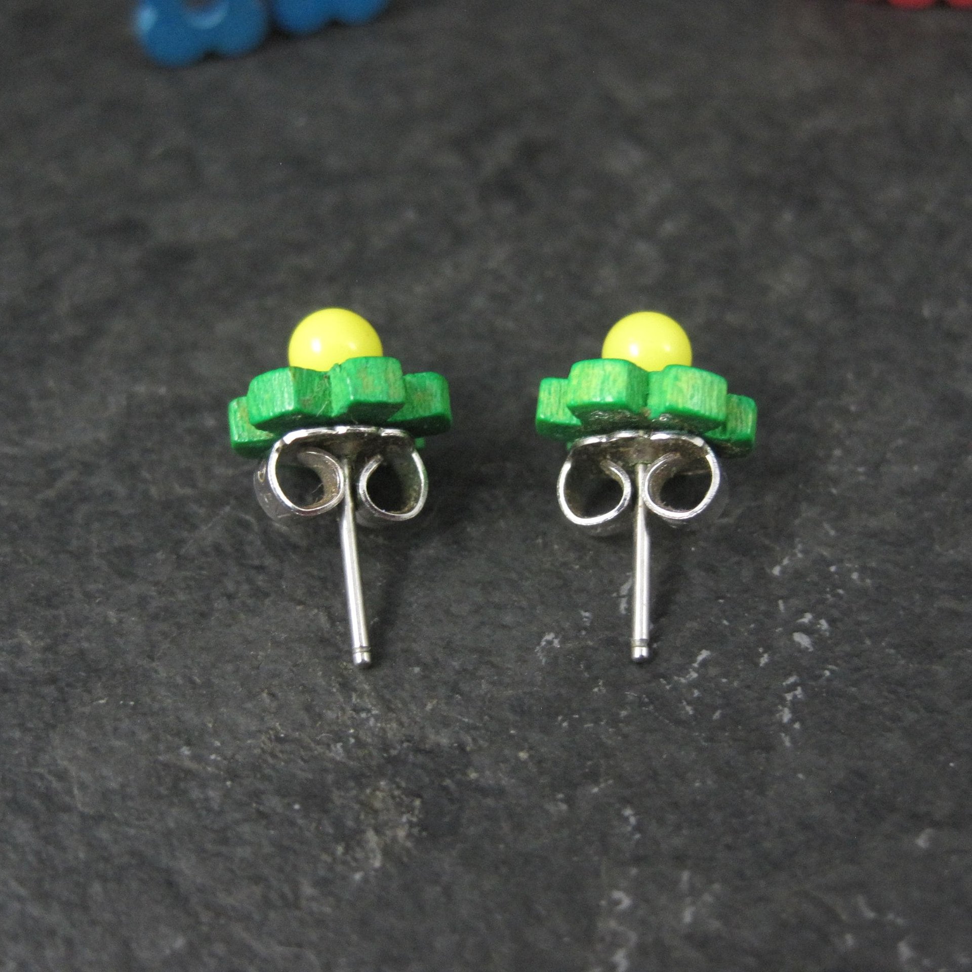 1990s Avon Interchangeable Flower Stud Earrings