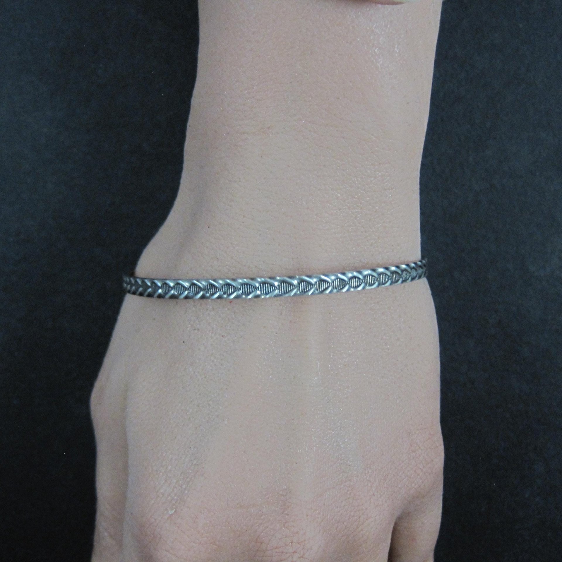 Vintage Sterling Silver Bangle Bracelet by Danecraft 7.5"