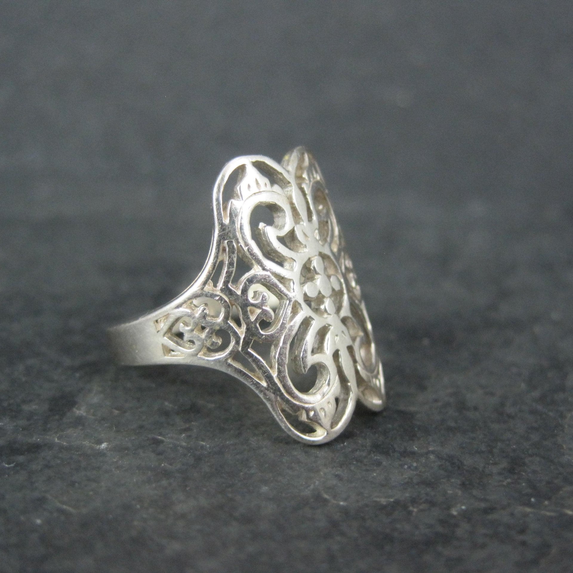 Vintage Sterling Silver Filigree Ring Size 8