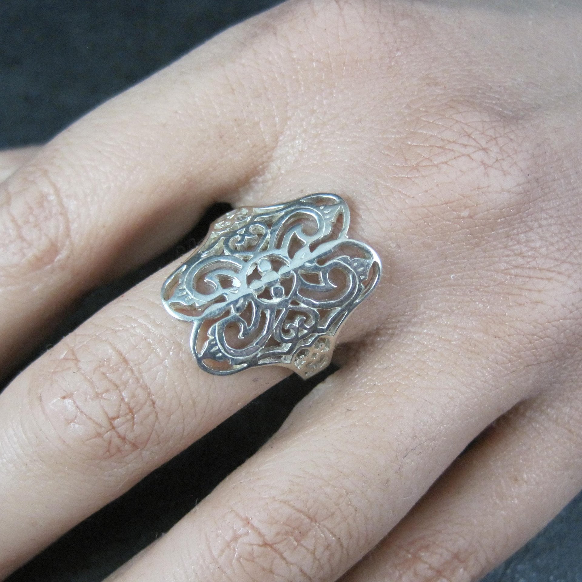 Vintage Sterling Silver Filigree Ring Size 8