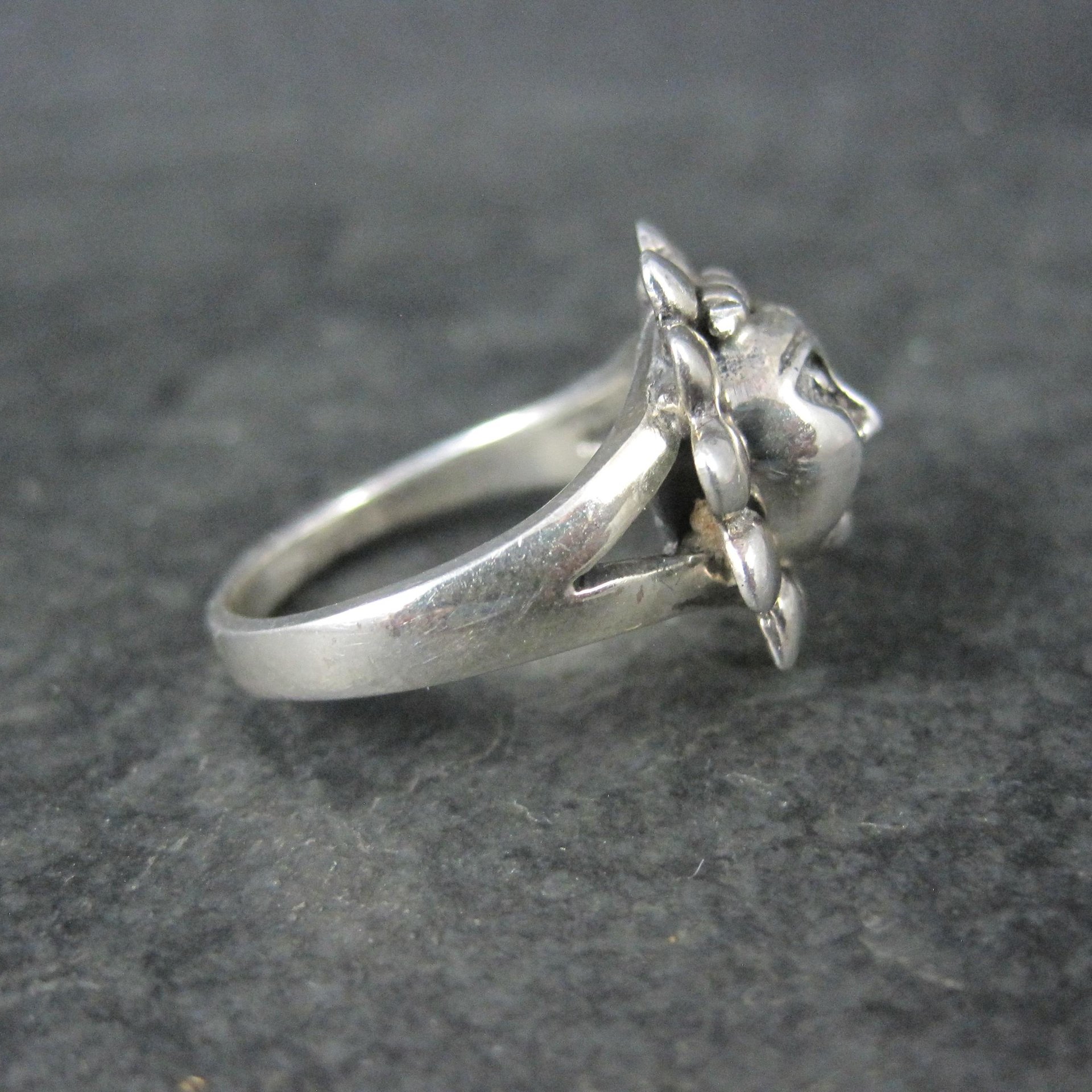 Vintage Sterling Sun Poison Ring Size 7