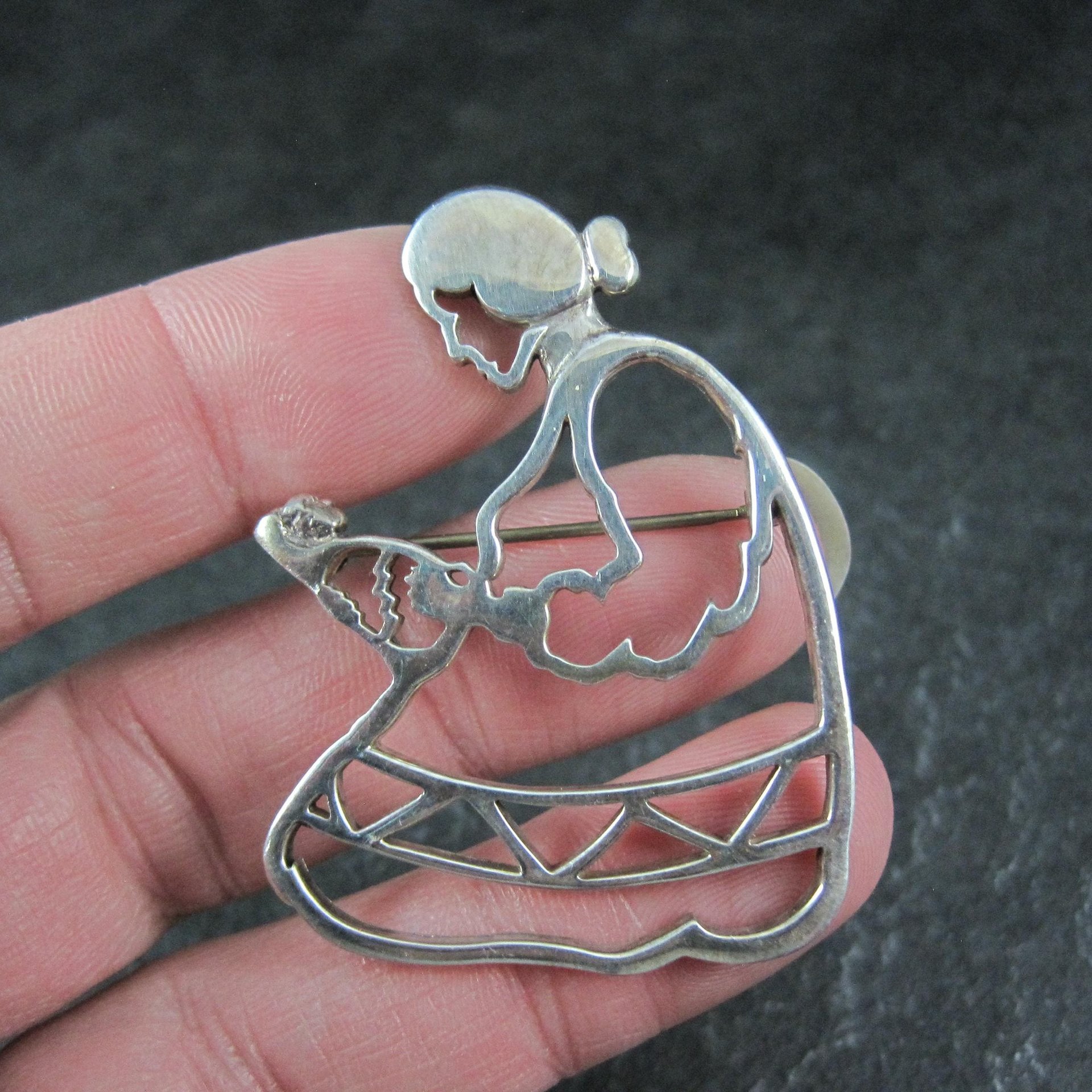Navajo Mother and Child Brooch Sterling Silver
