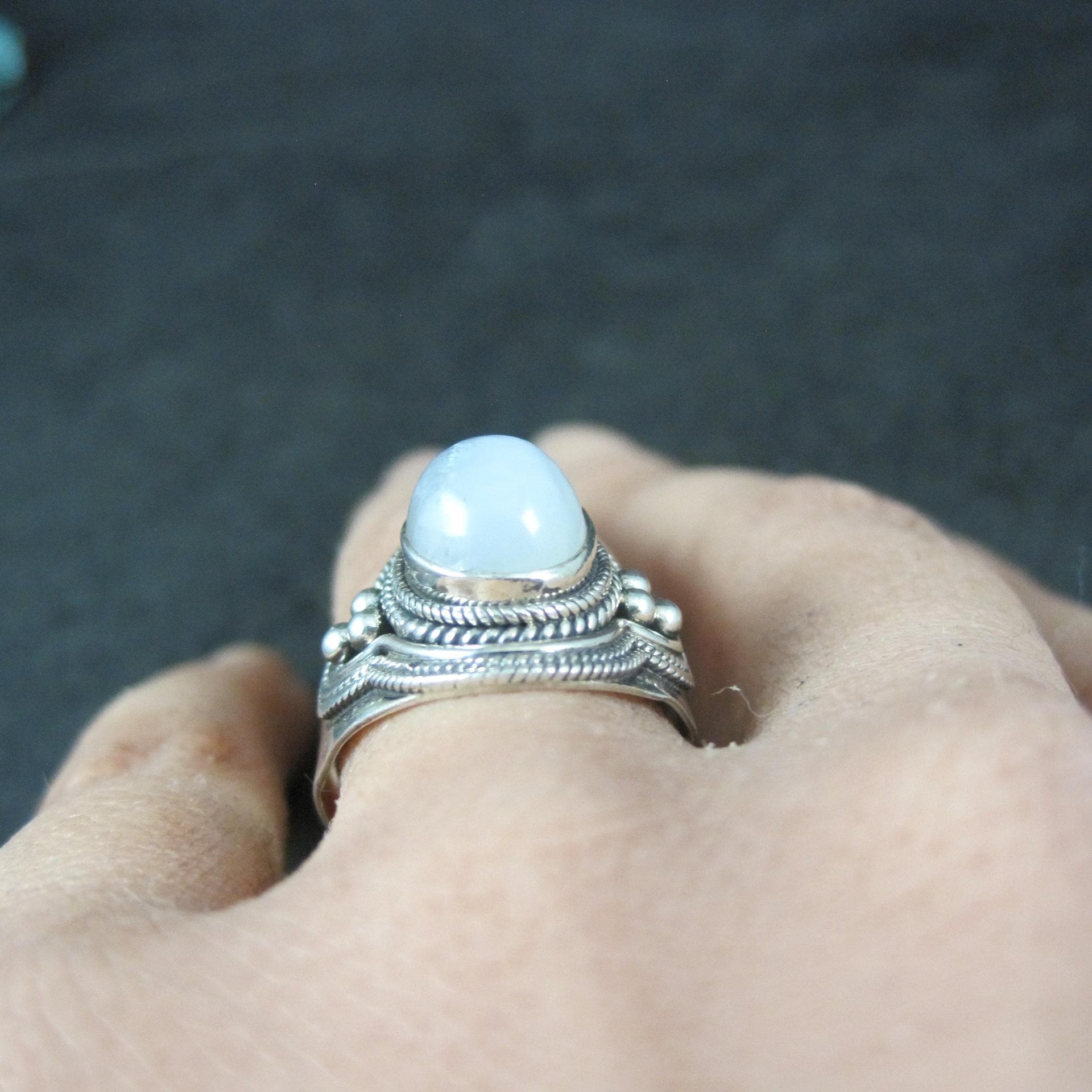 Sterling Silver Rainbow Moonstone Ring Size 7