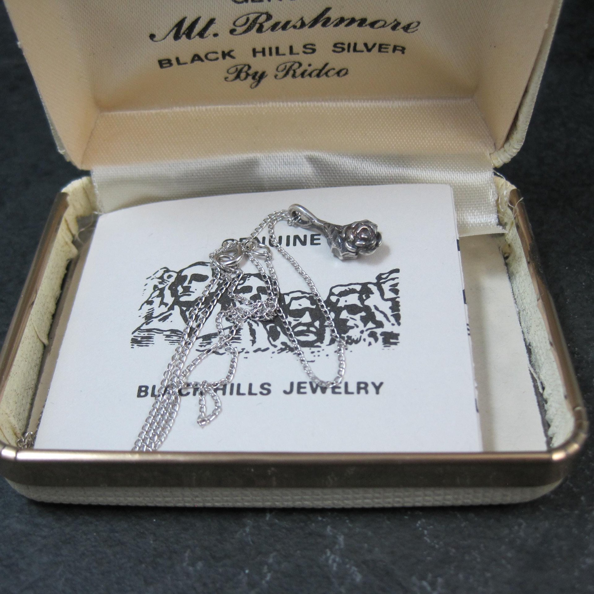Dainty Black Hills Sterling Rose Pendant Necklace Vintage Silver Ridco