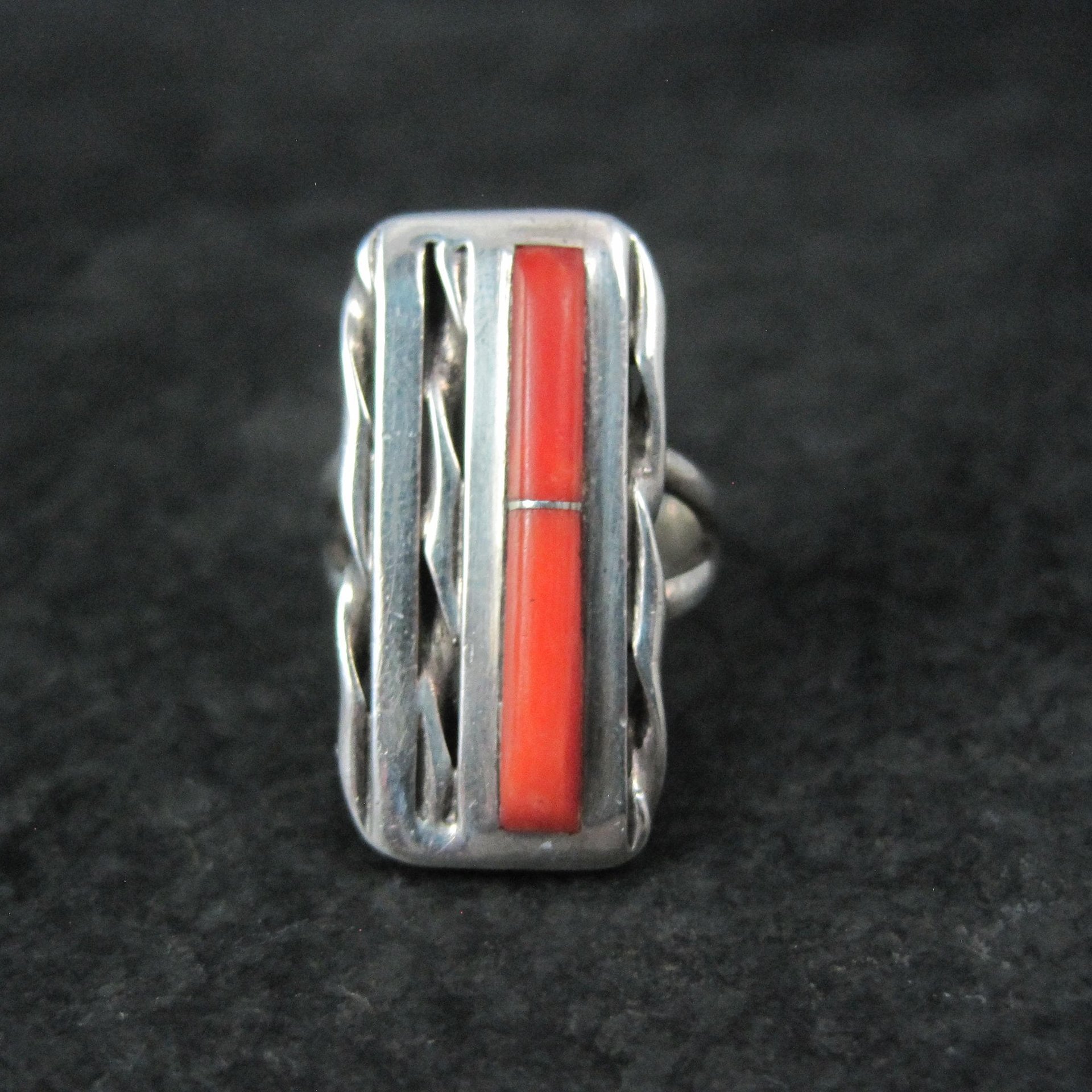 Vintage Zuni Coral Inlay Ring Size 5
