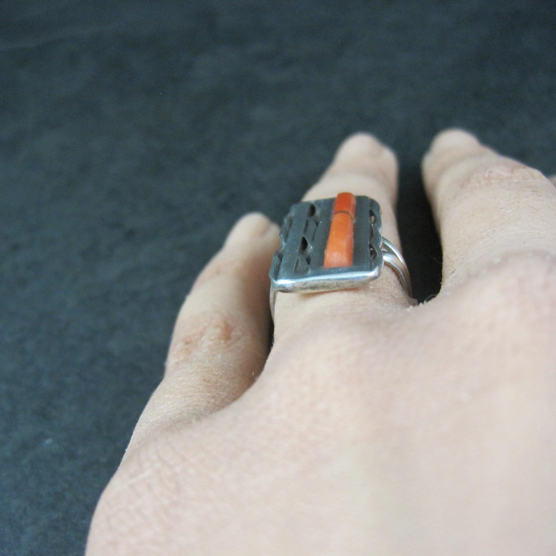 Vintage Zuni Coral Inlay Ring Size 5