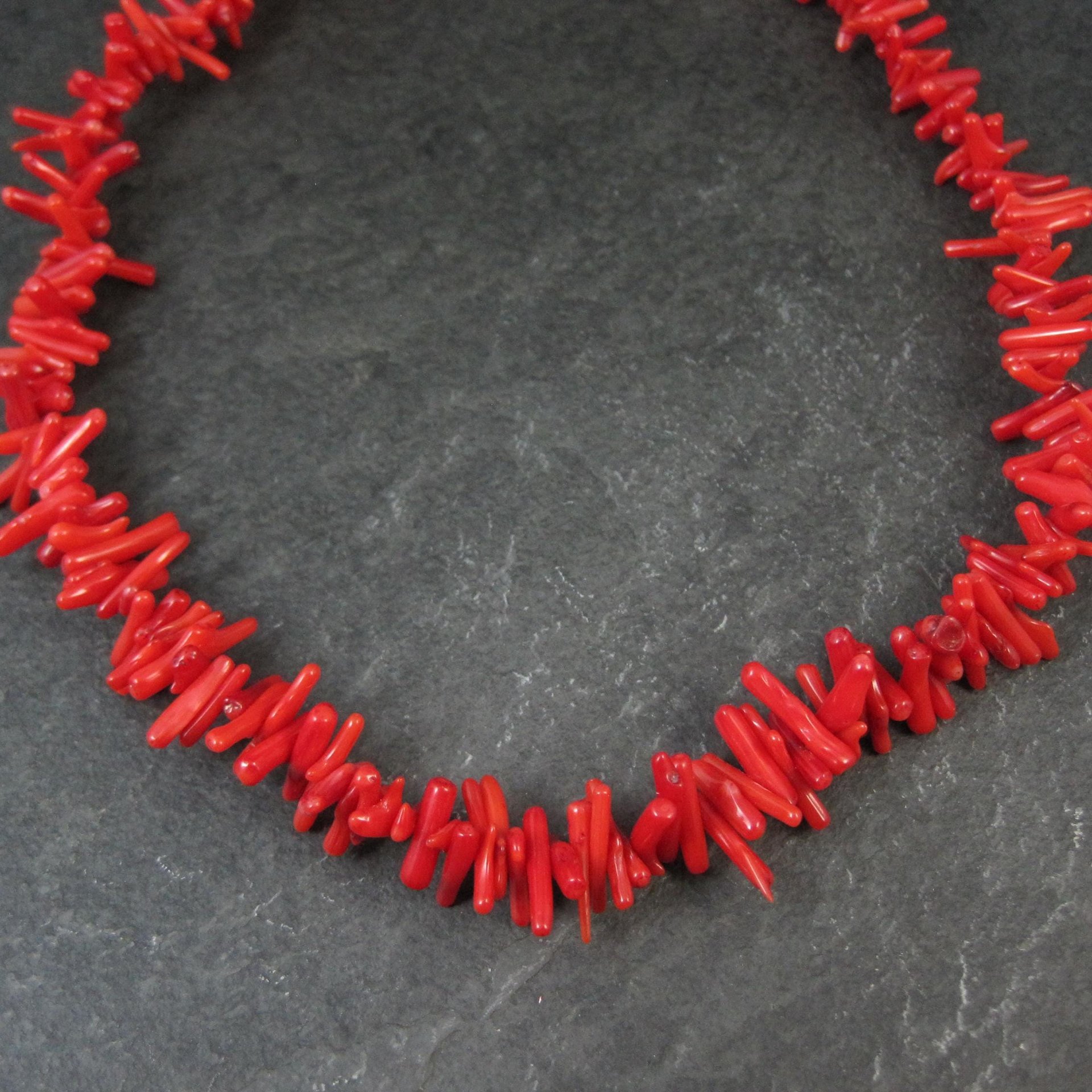 Vintage Coral Necklace 17 Inches