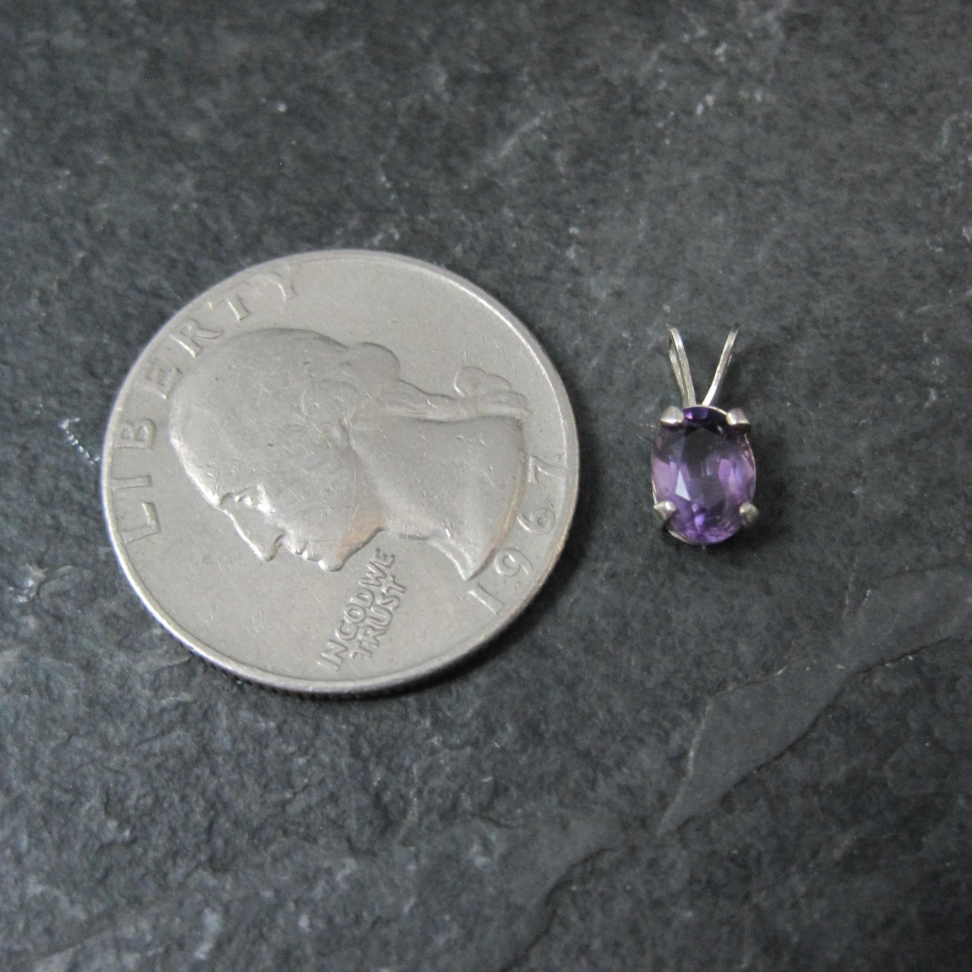Tiny Oval Amethyst Pendant