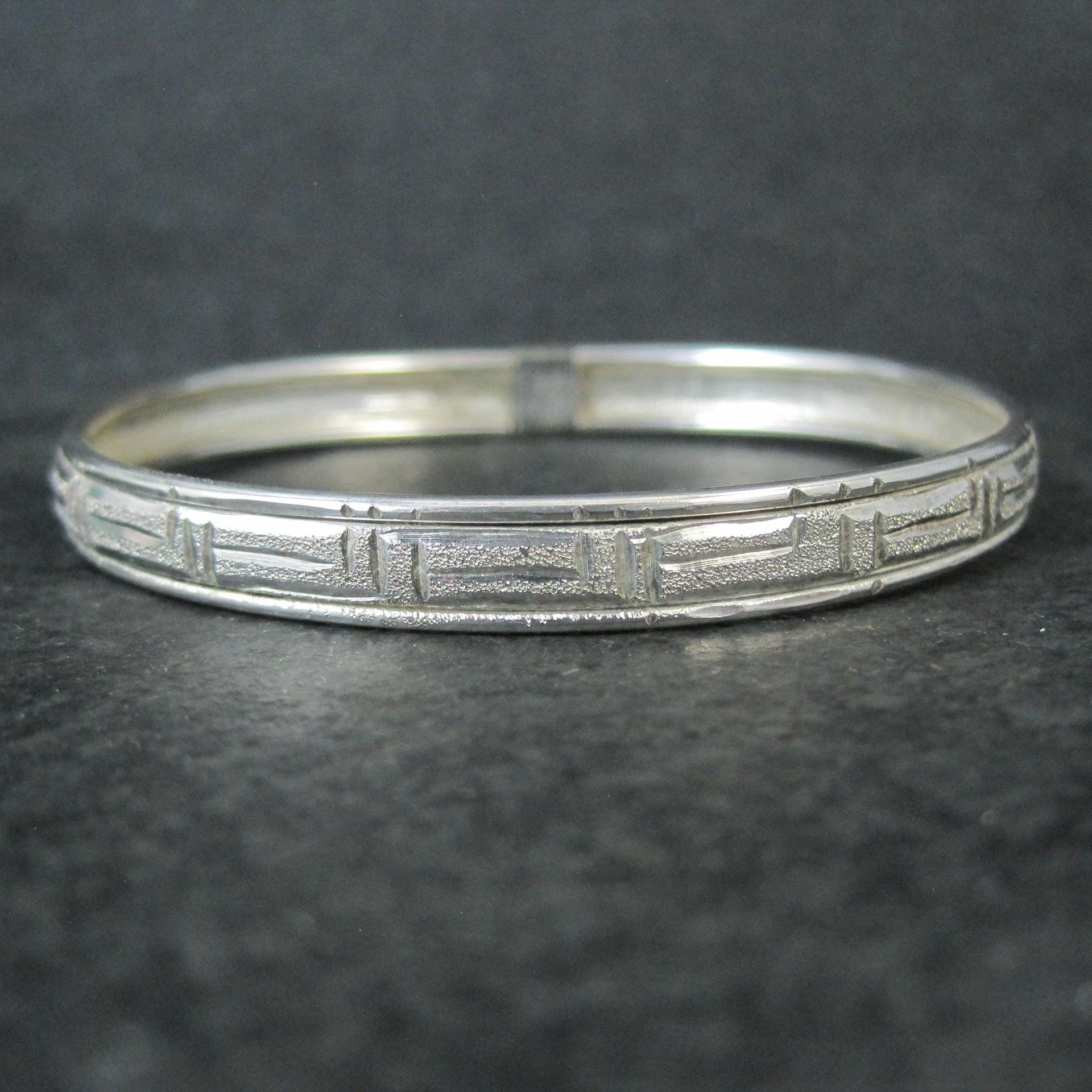 Vintage Diamond Cut Sterling Bangle Bracelet 6.75 Inches