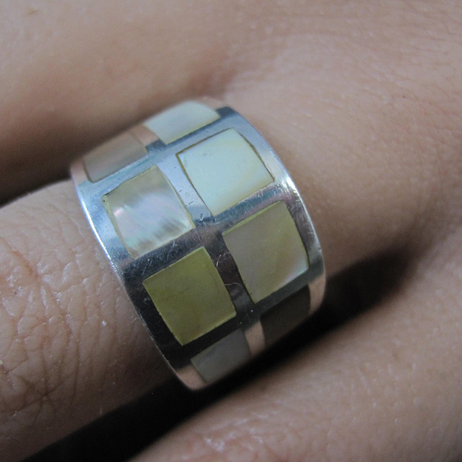 Wide Mother of Pearl Sterling Silver Band Ring Size 6 Vintage