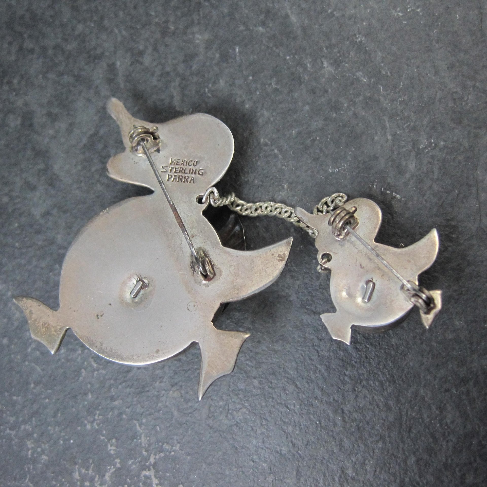 Vintage Sterling Green Calcite Mama Duck & Duckling Brooch Mexican Silver
