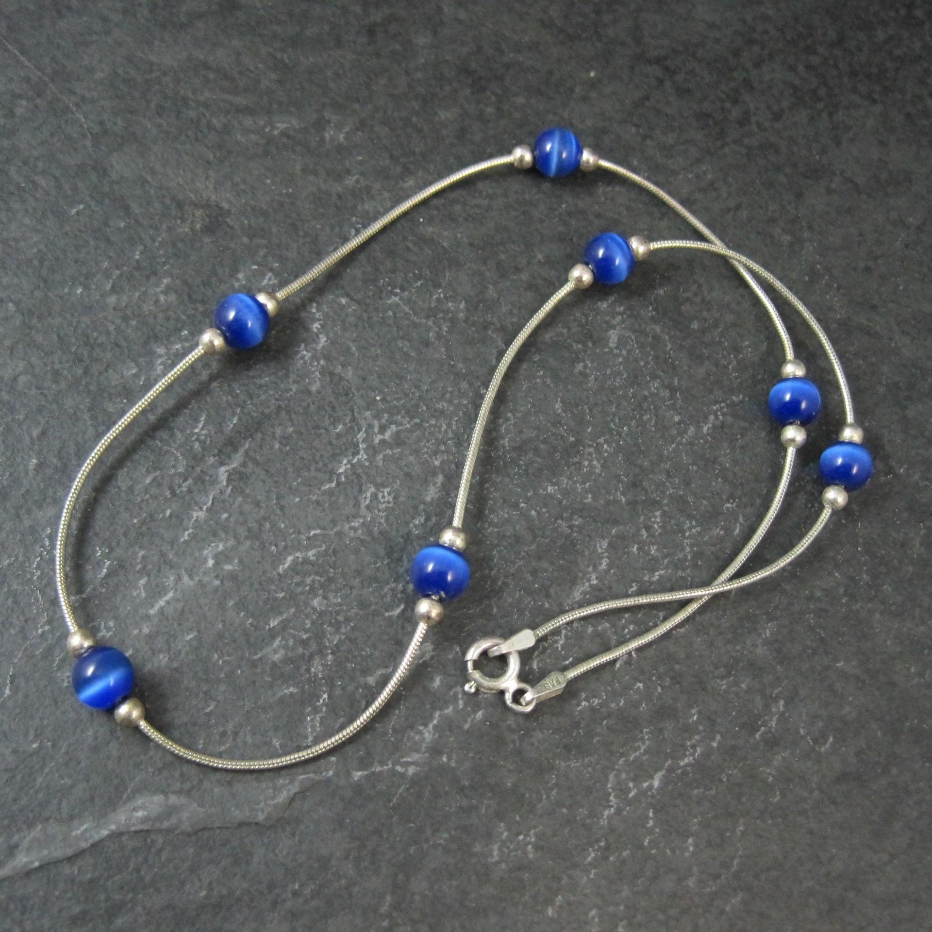 1990s Sterling Silver Blue Cats Eye Bead Necklace 16"