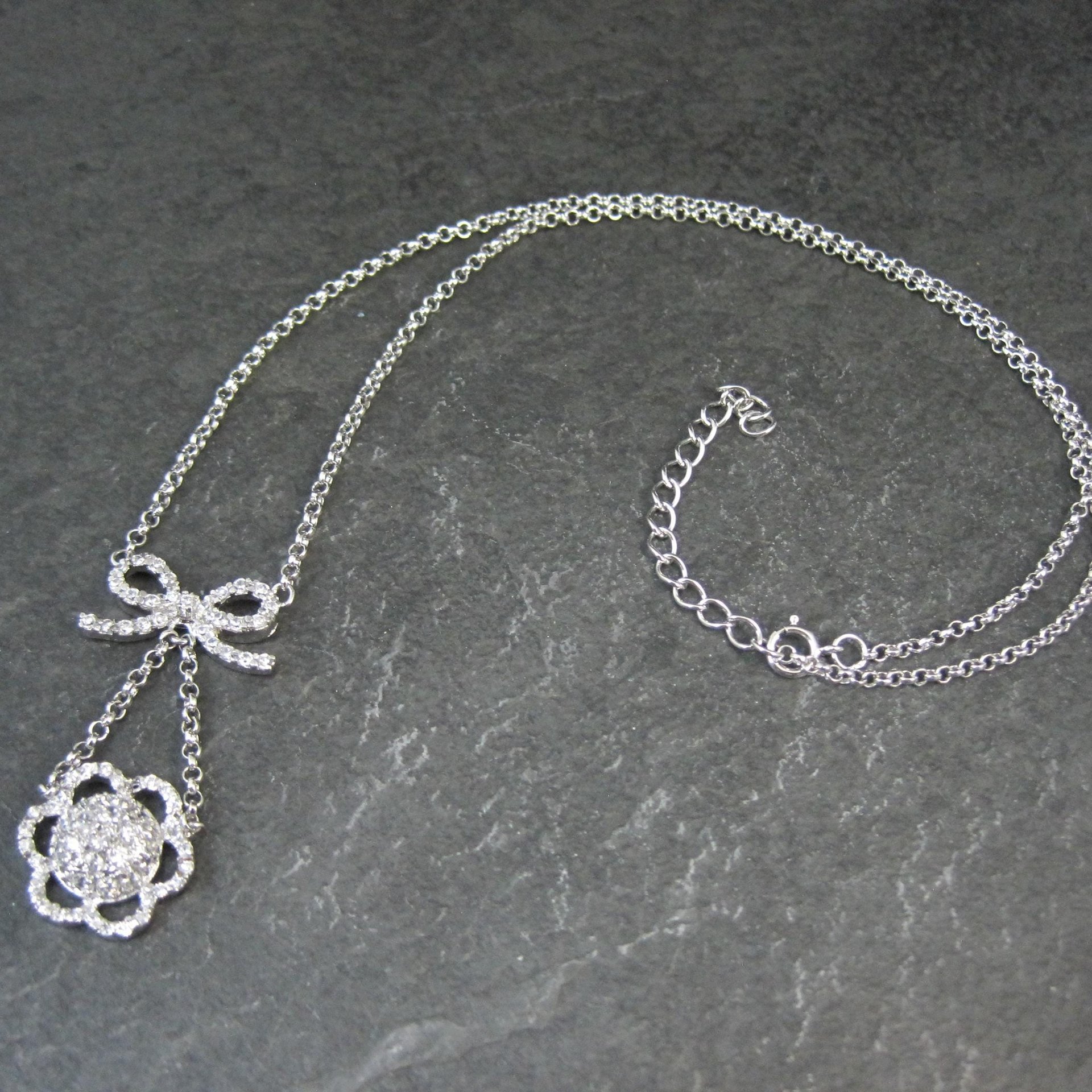 Vintage Sterling Silver Bow Flower Y Necklace