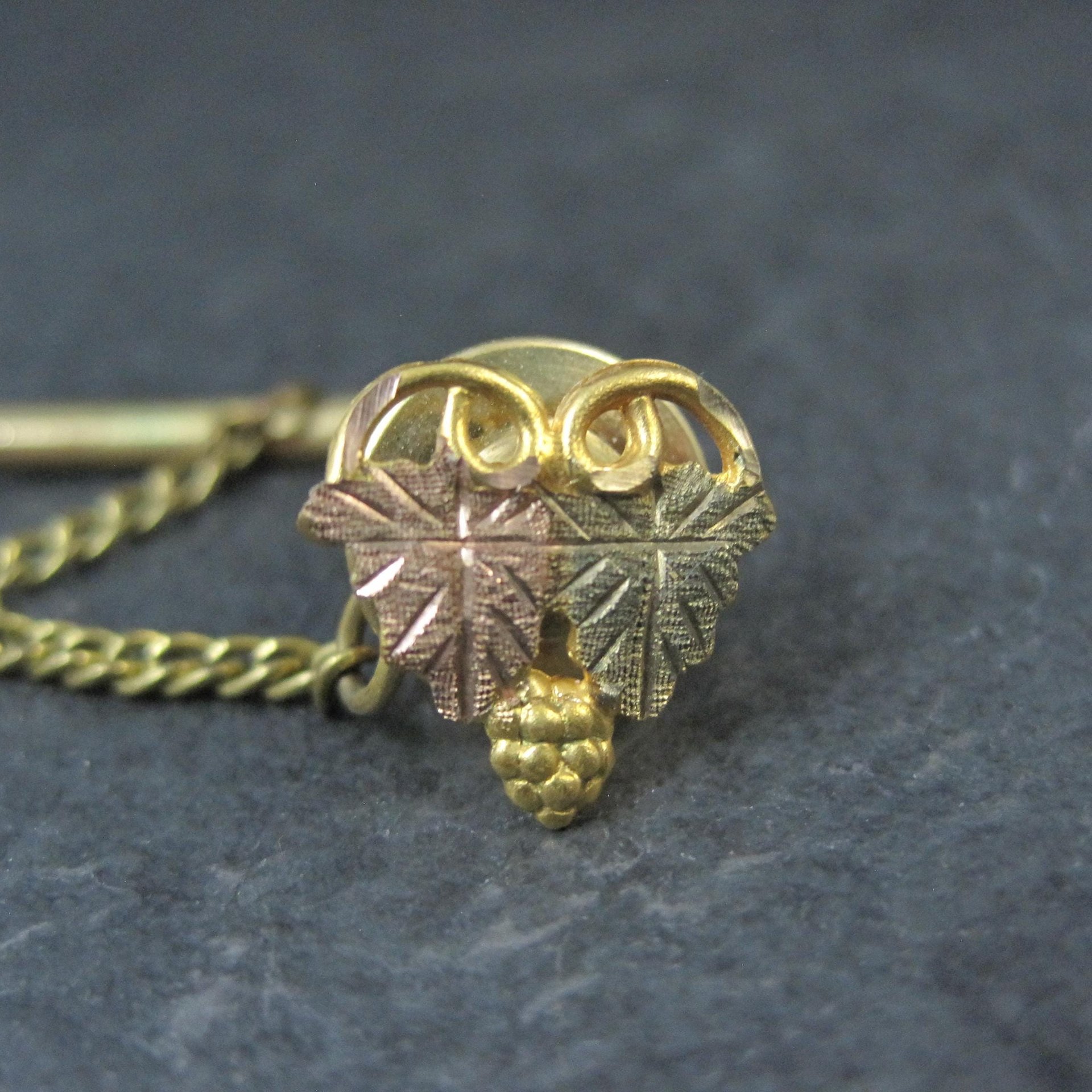Vintage FL Thorpe Black Hills Gold Tie Tack