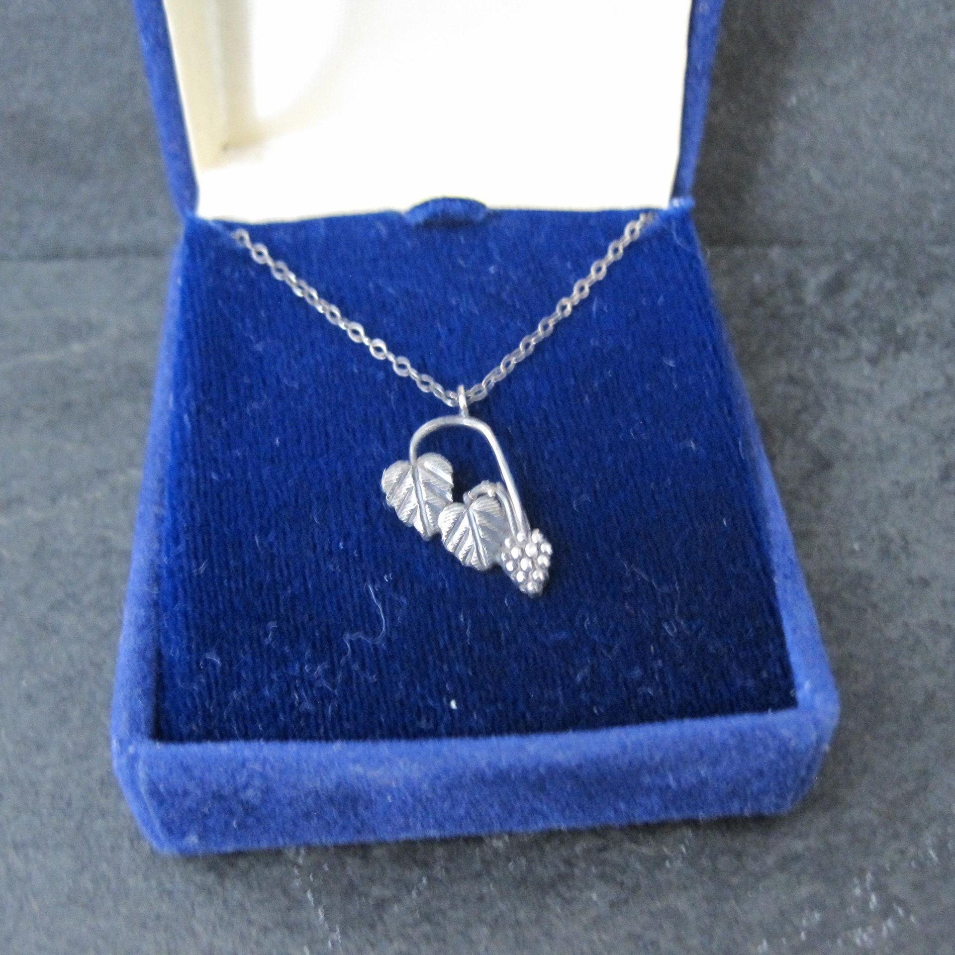 Vintage Black Hills Silver Leaf Necklace Coleman-Frizzell