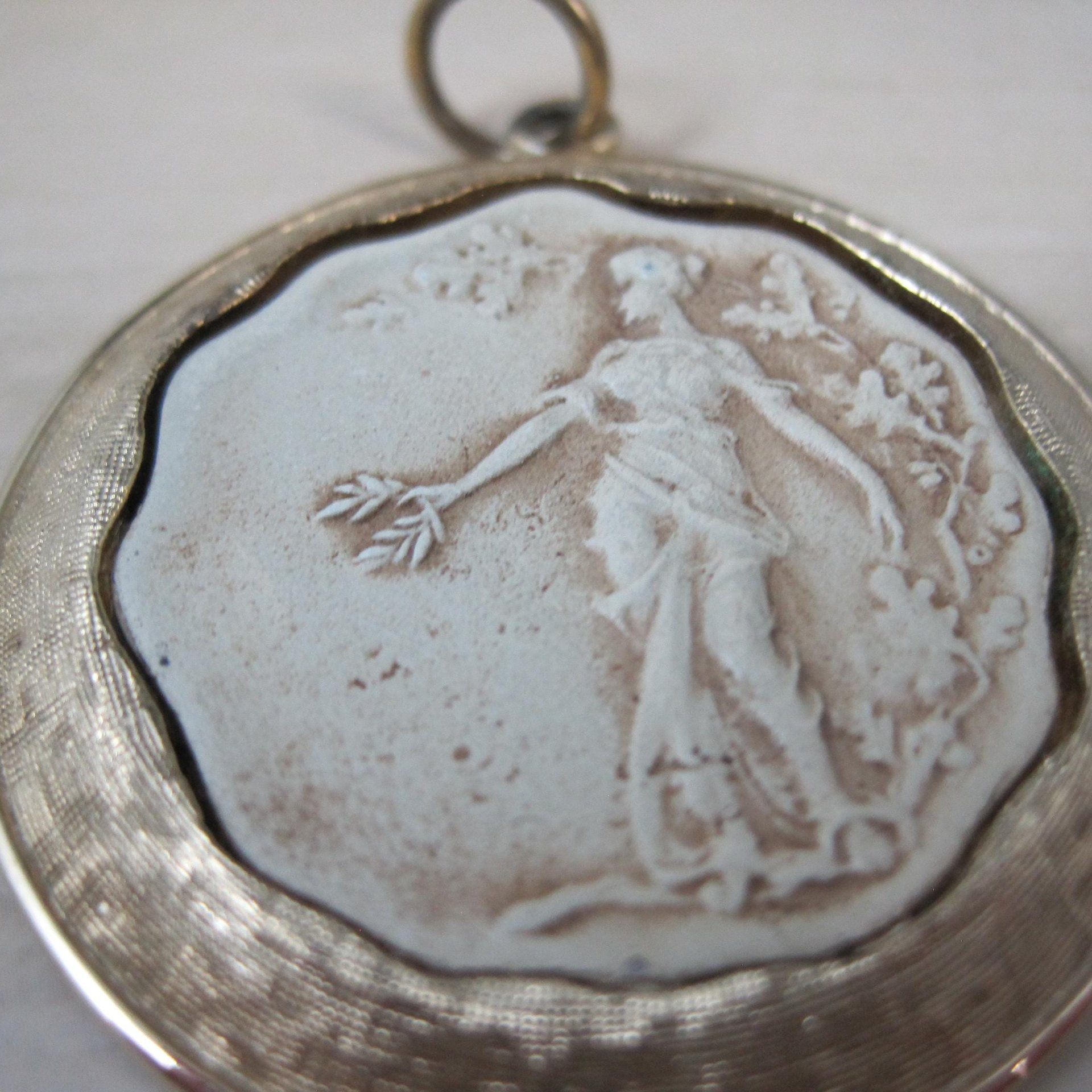 Vintage Cameo Pendant and Clip On Earrings Jewelry Set