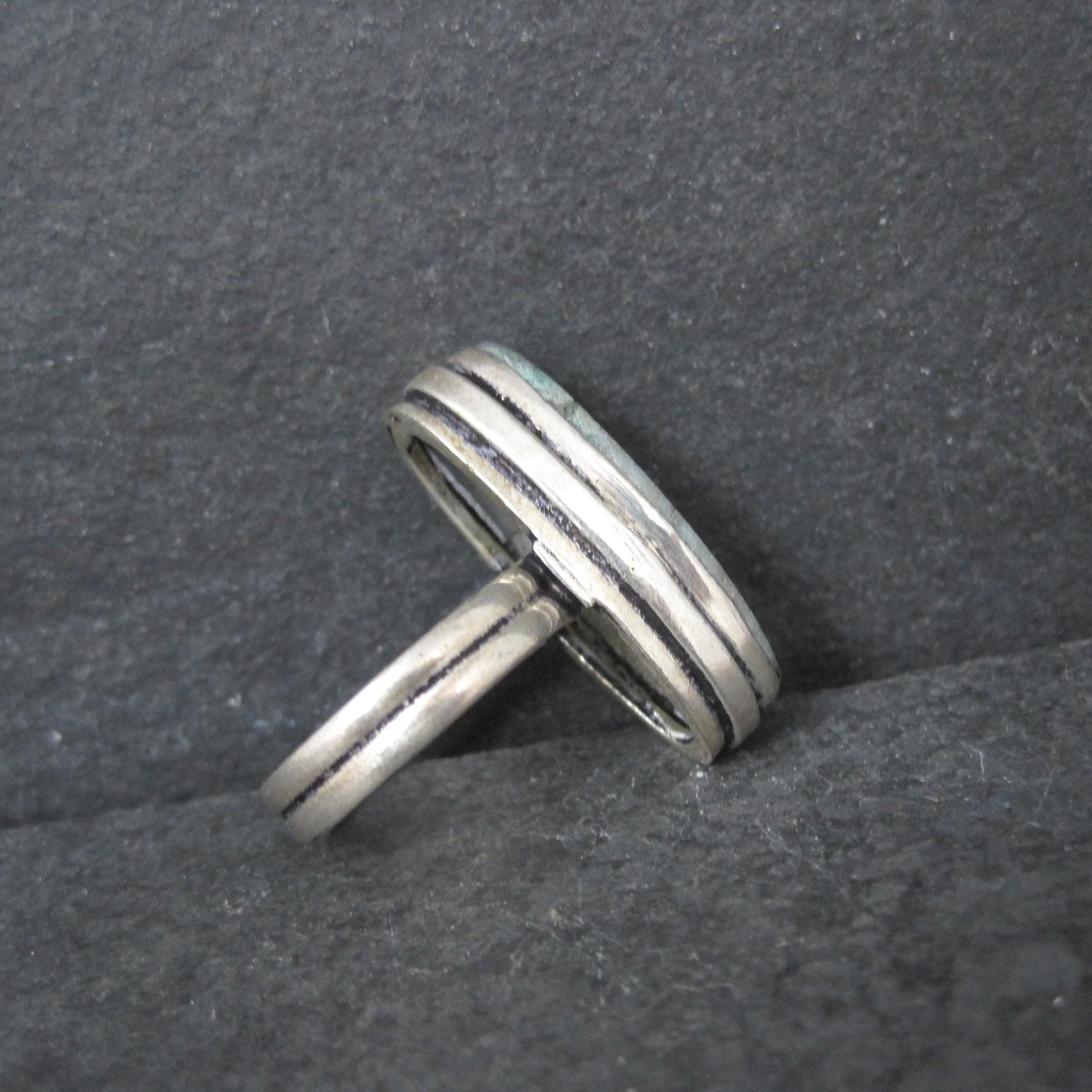 Vintage Sterling Silver Green Stone Ring Size 8