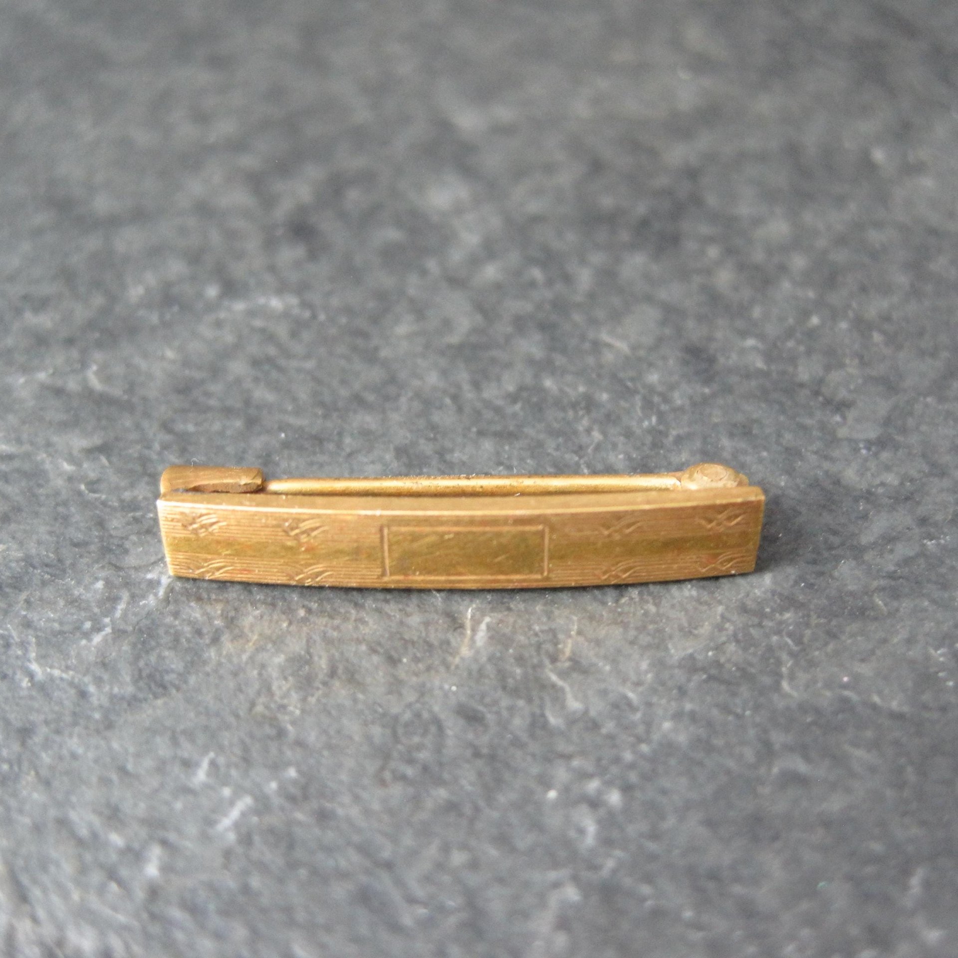 Tiny 1940s 10K Bar Pin Hayward NOS