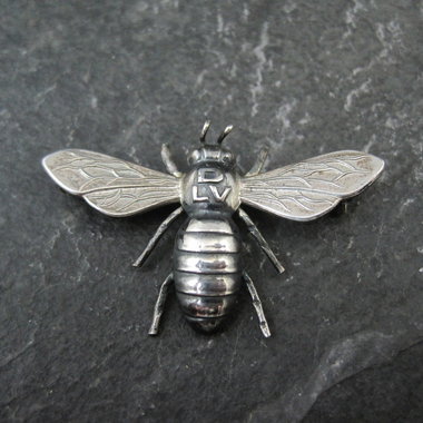 Vintage Art Deco Bee Brooch German DLV Greifen Kunst
