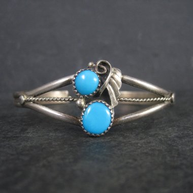 Dainty Vintage Southwestern Sterling Turquoise Cuff Bracelet 6 Inches