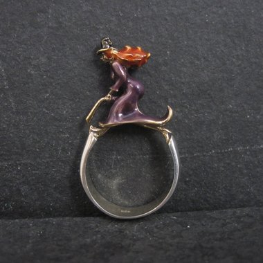 Vintage Sterling Enamel Witch Ring Size 7.5