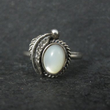 Dainty Southwestern Sterling Mother of Pearl Ring Size 5