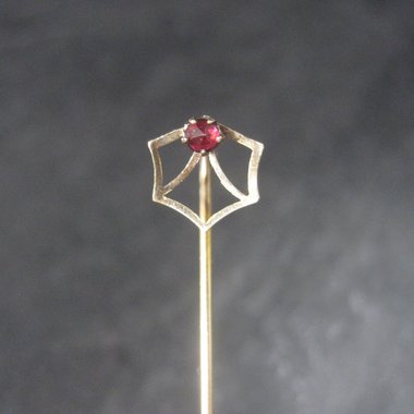 Dainty Art Deco 14K Spinel Stick Pin