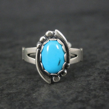 Dainty Southwestern Sterling Silver Turquoise Ring New Old Stock