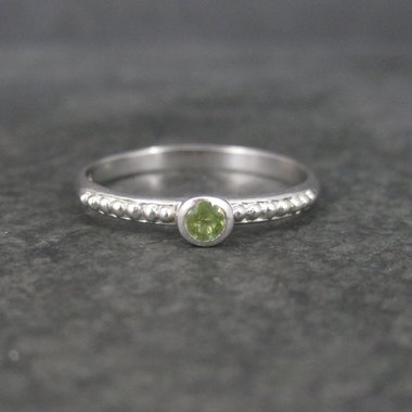 Simple Sterling Peridot Ring Size 9 Clyde Duneier