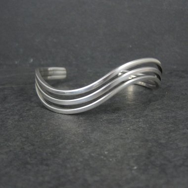 Vintage Wavy Cuff Bracelet 6.5 Inches Sterling Silver Estate Jewelry