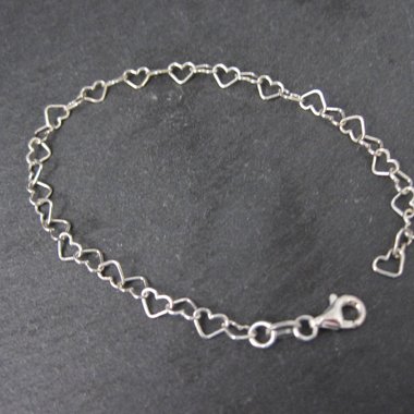 Sterling Silver Heart Bracelet 7 Inches