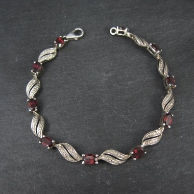Sterling Silver Garnet Bracelet 7.5 Inches