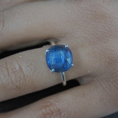 Sterling Silver Kyanite Solitaire Ring Size 6