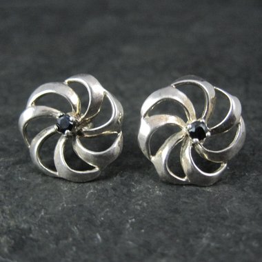 Vintage Black Spinel Flower Earrings 5/8" Sterling Silver