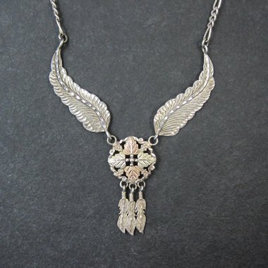 Vintage Black Hills Gold & Silver Feather Necklace Mt Rushmore
